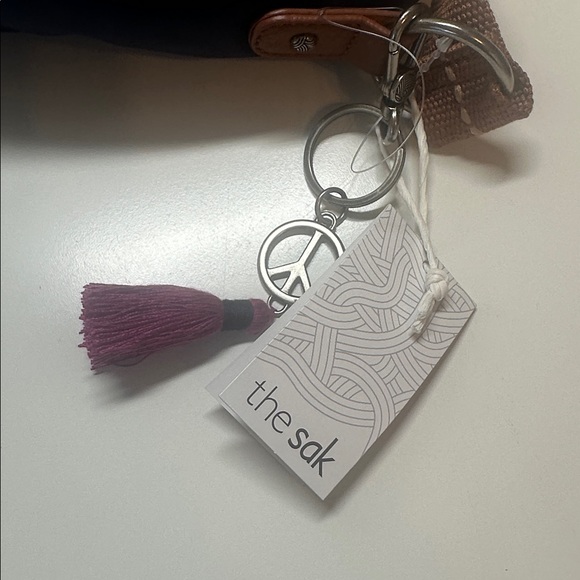 The Sak Esperato Nylon Hobo Crossbody Navy NWT - Picture 10 of 11